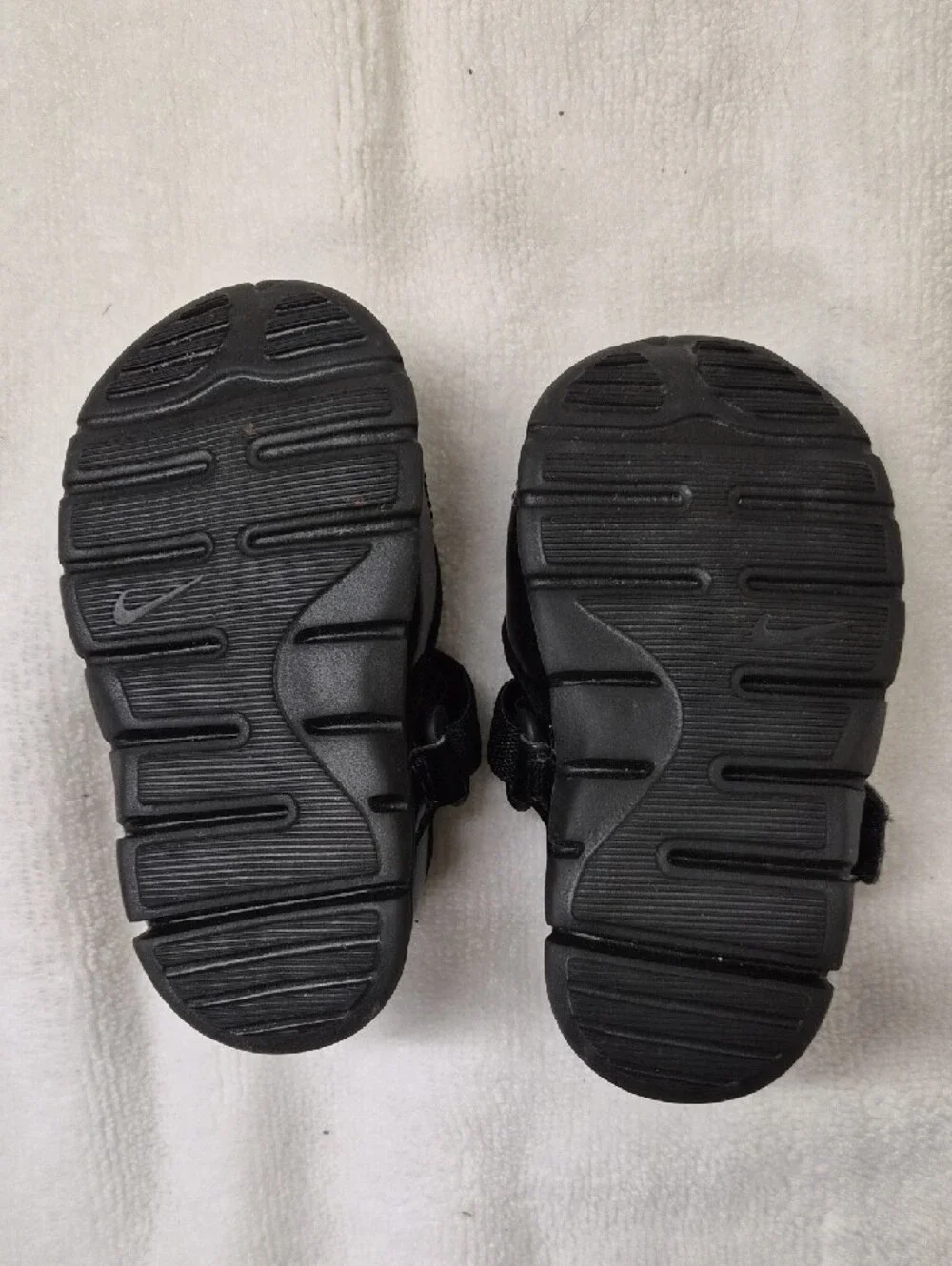 Nike Girls Black Mary Jane Shoes with Purple Insoles And Grey Insoles